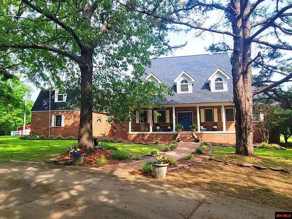 40 Acres of Land with Home for Sale in Mountain Home, Arkansas