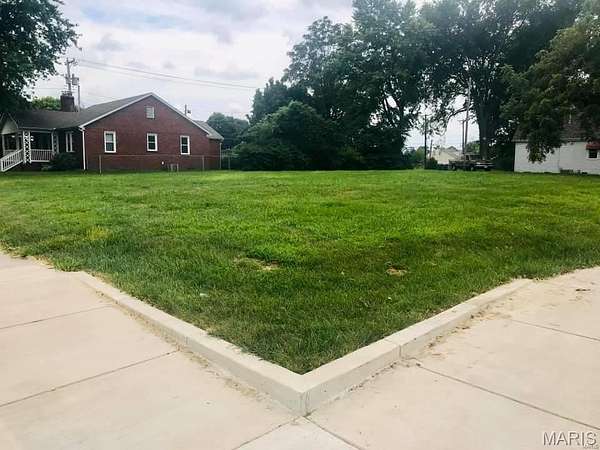 0.3 Acres of Residential Land for Sale in Collinsville, Illinois