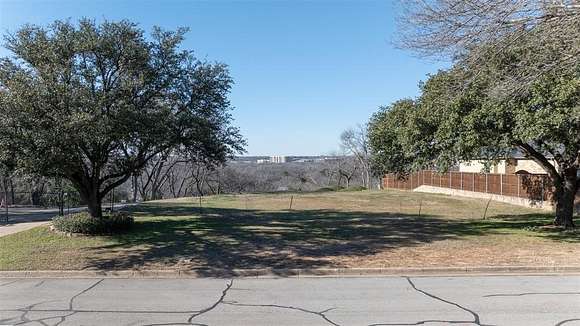 1.036 Acres of Land for Sale in Fort Worth, Texas