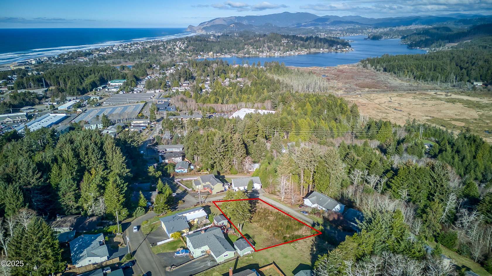 0.43 Acres of Residential Land for Sale in Lincoln City, Oregon