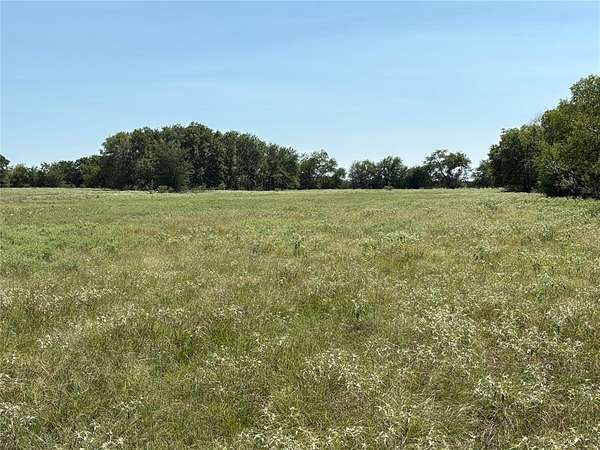 71.9 Acres of Improved Agricultural Land for Sale in Sulphur Springs, Texas