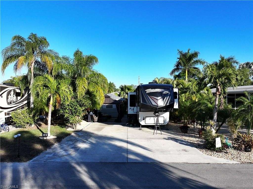 0.1 Acres of Land for Sale in Fort Myers, Florida