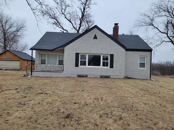 7.5 Acres of Residential Land with Home for Sale in Norwalk, Iowa