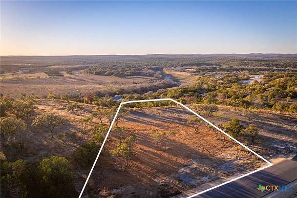 2.53 Acres of Residential Land for Sale in Canyon Lake, Texas