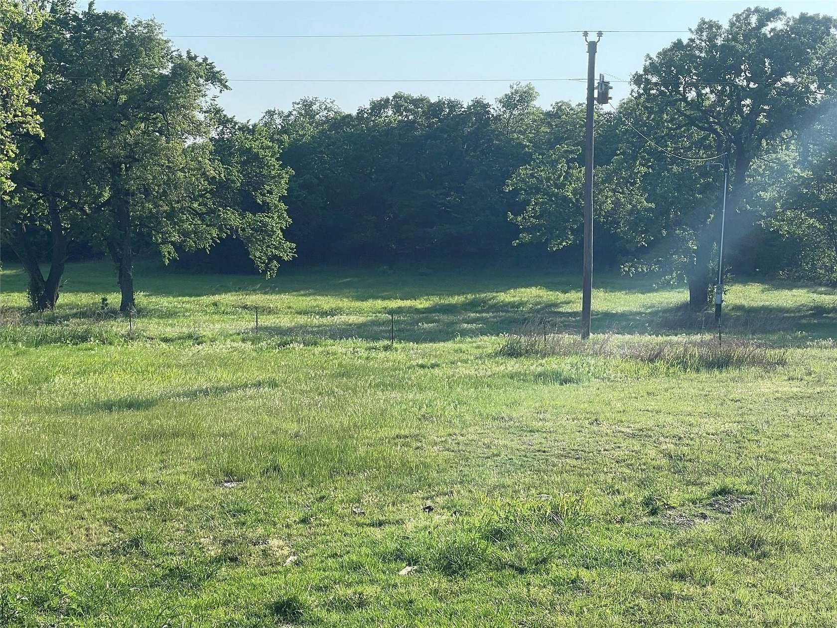 20 Acres of Land for Sale in Alvord, Texas