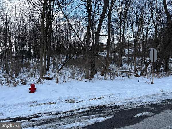 0.6 Acres of Land for Sale in La Vale, Maryland