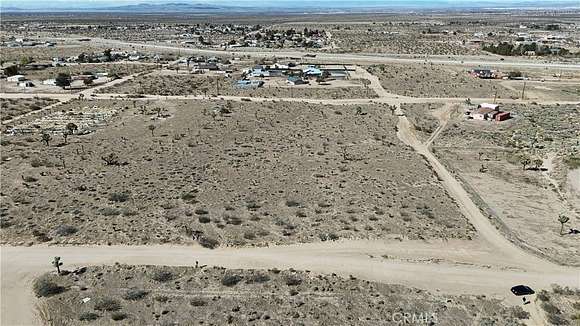 2.5 Acres of Residential Land for Sale in Phelan, California