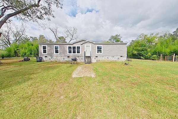 2.76 Acres of Residential Land with Home for Sale in Meigs, Georgia