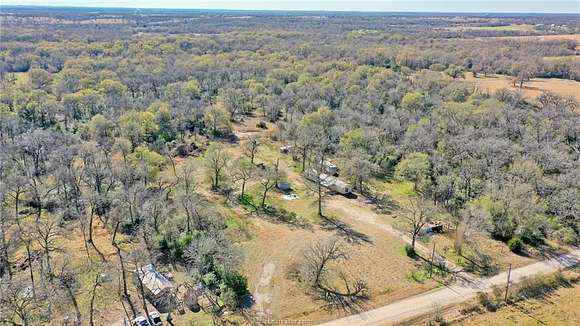 9.464 Acres of Residential Land for Sale in Madisonville, Texas