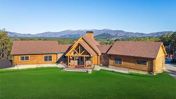 33.6 Acres of Recreational Land with Home for Sale in Copperhill, Tennessee