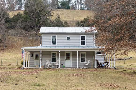 10.89 Acres of Land with Home for Sale in Broadway, Virginia