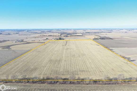 299.85 Acres of Agricultural Land for Auction in Waterloo, Iowa