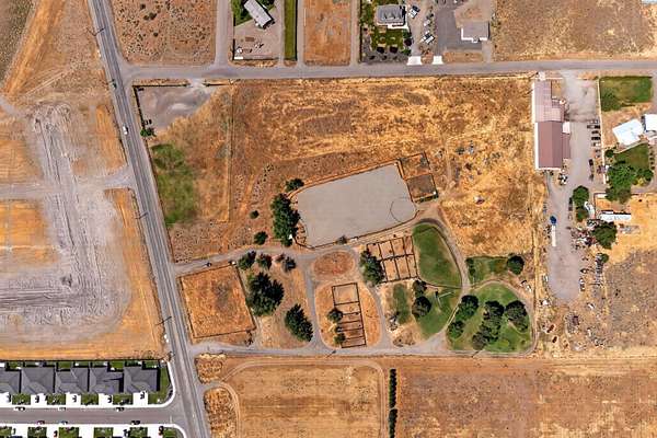 5.5 Acres of Land for Sale in Pasco, Washington
