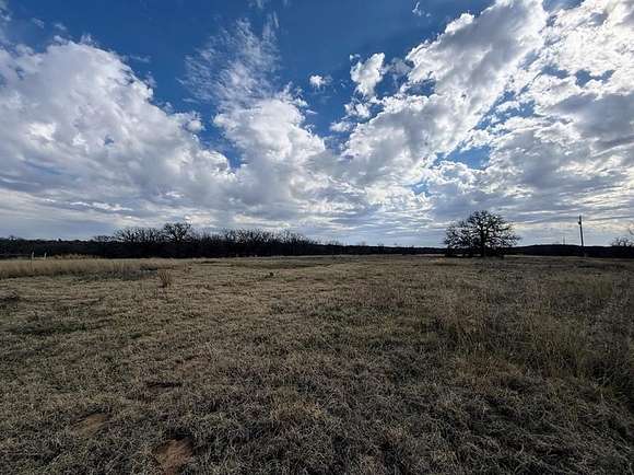 21.92 Acres of Recreational Land for Sale in Sunset, Texas