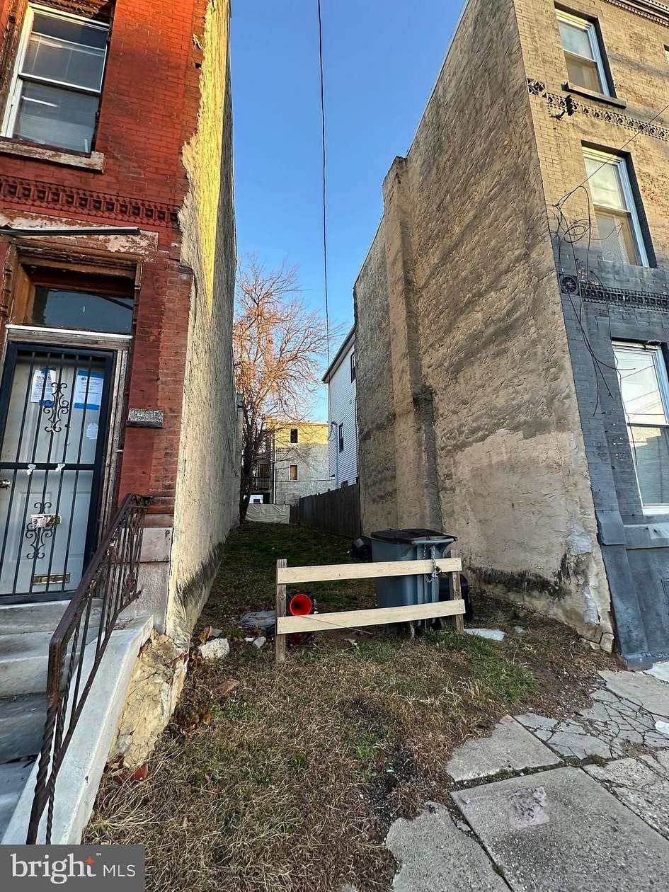 0.02 Acres of Land for Sale in Philadelphia, Pennsylvania