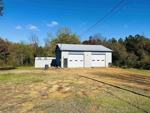 2.86 Acres of Improved Commercial Land for Sale in Crump, Tennessee