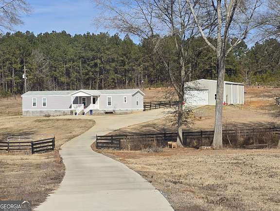 17.7 Acres of Land with Home for Sale in Montezuma, Georgia