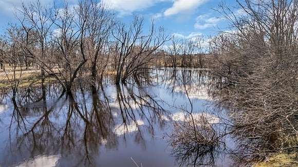 38 Acres of Agricultural Land for Sale in Marietta, Oklahoma