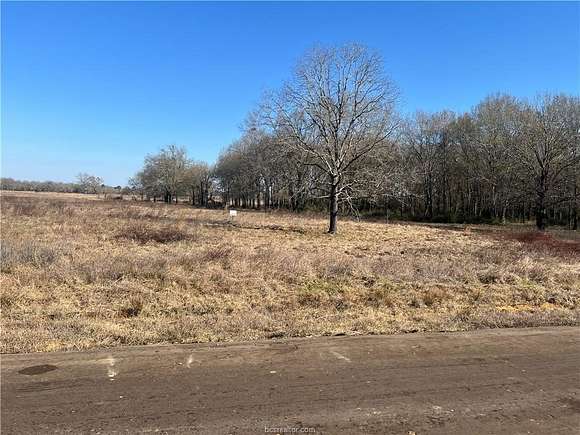 5.01 Acres of Residential Land for Sale in Centerville, Texas