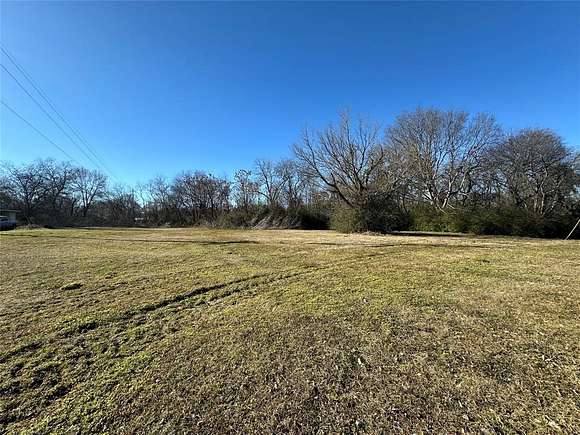 2.084 Acres of Land for Sale in Mount Vernon, Texas