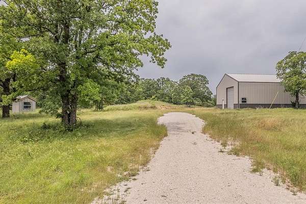 13 Acres of Improved Recreational Land for Sale in Montague, Texas