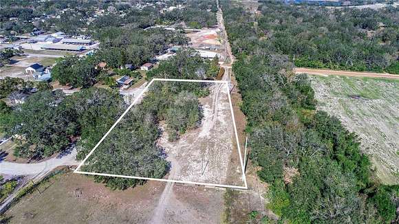 1.66 Acres of Residential Land for Sale in Dundee, Florida