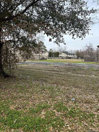 0.4 Acres of Residential Land for Sale in Baton Rouge, Louisiana