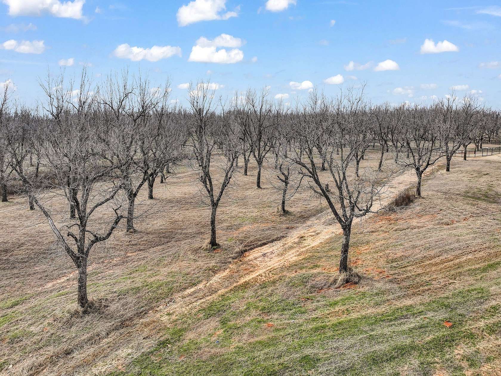 1.19 Acres of Residential Land for Sale in Granbury, Texas