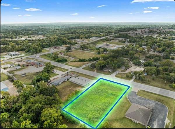 1.3 Acres of Commercial Land for Sale in Nevada, Missouri