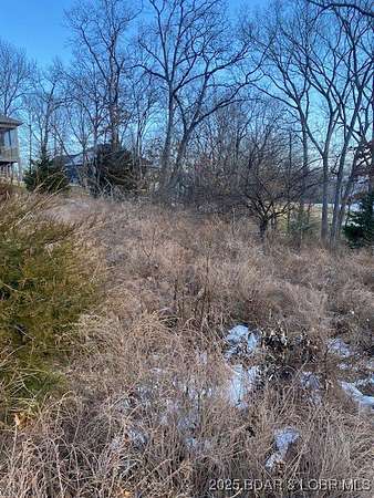 1.34 Acres of Land for Sale in Lake Ozark, Missouri