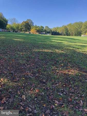 8.2 Acres of Land with Home for Sale in Glen Mills, Pennsylvania