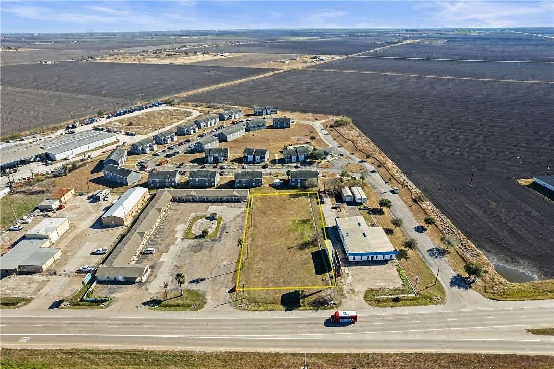 0.46 Acres of Commercial Land for Sale in Robstown, Texas