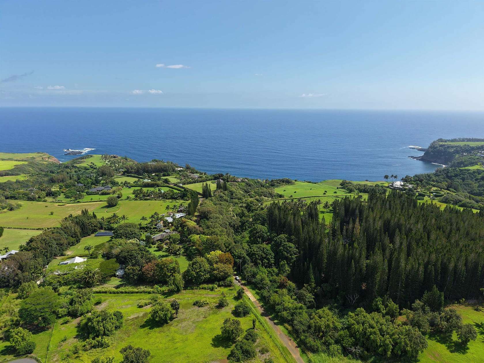5.4 Acres of Residential Land for Sale in Haʻikū, Hawaii