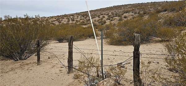 42.3 Acres of Land for Sale in Kingman, Arizona