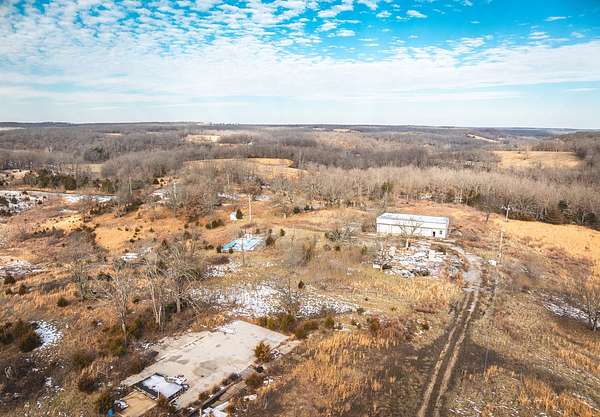 129 Acres of Land for Sale in Macks Creek, Missouri