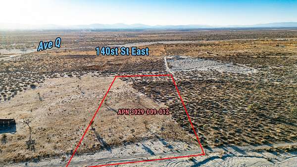 5 Acres of Agricultural Land for Sale in Palmdale, California