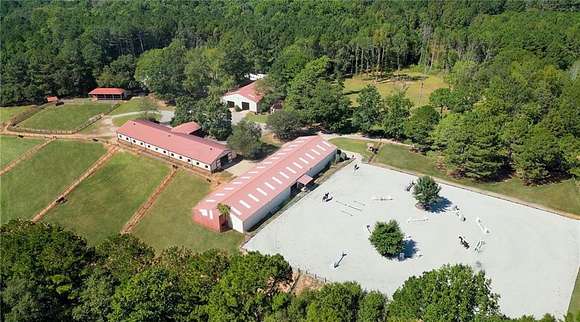 29.28 Acres of Agricultural Land with Home for Sale in Monroe, Georgia