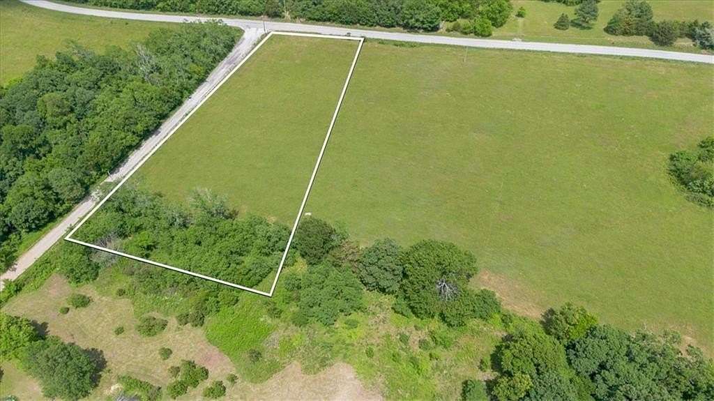 2 Acres of Land for Sale in West Fork, Arkansas