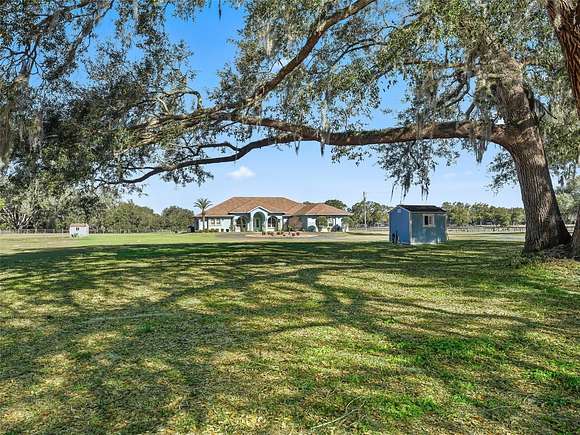 14.7 Acres of Land with Home for Sale in Williston, Florida