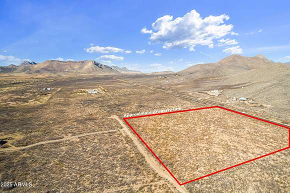 9.2 Acres of Residential Land for Sale in Huachuca City, Arizona