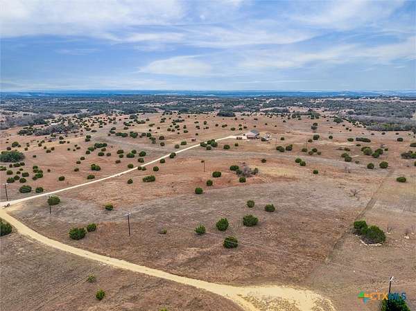 10 Acres of Land for Sale in Kempner, Texas