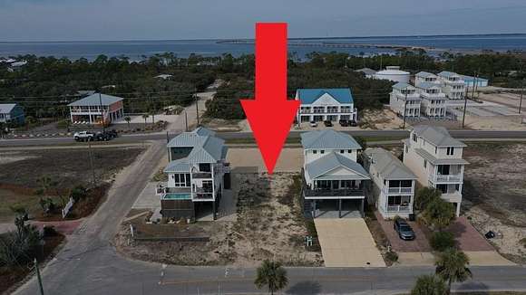 0.14 Acres of Mixed-Use Land for Sale in St. George Island, Florida