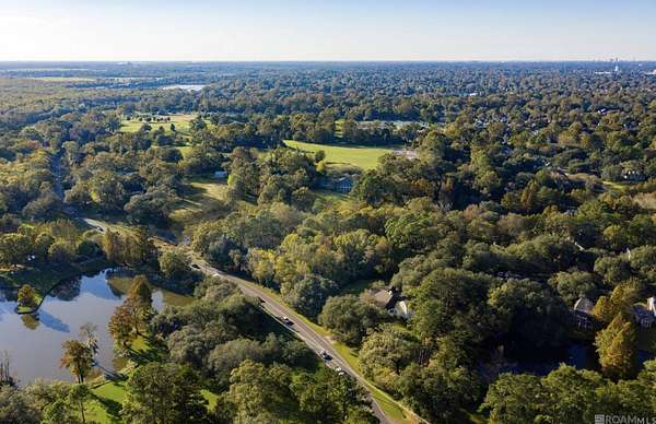1.8 Acres of Residential Land for Sale in Baton Rouge, Louisiana