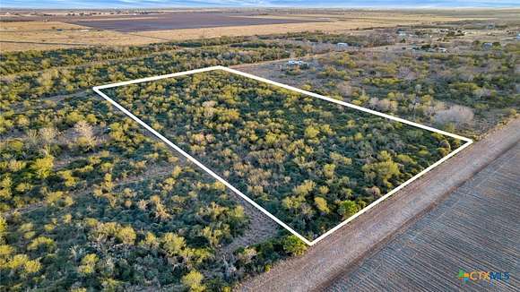 6.6 Acres of Residential Land for Sale in Victoria, Texas