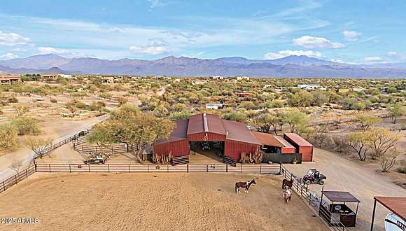 10.8 Acres of Land with Home for Sale in Scottsdale, Arizona