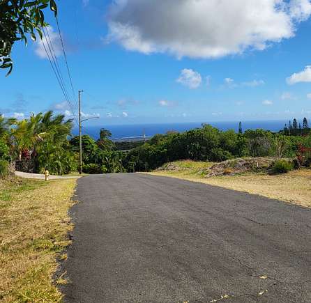 1.02 Acres of Residential Land for Sale in Nāʻālehu, Hawaii