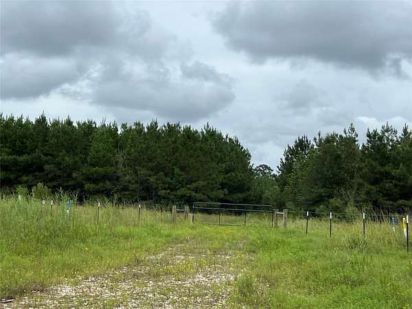356 Acres of Recreational Land for Sale in Cleveland, Texas