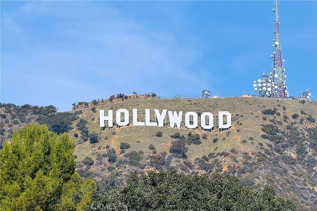 0.16 Acres of Land for Sale in Los Angeles, California