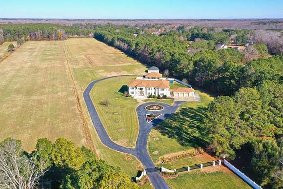 16 Acres of Land with Home for Sale in Chesapeake, Virginia