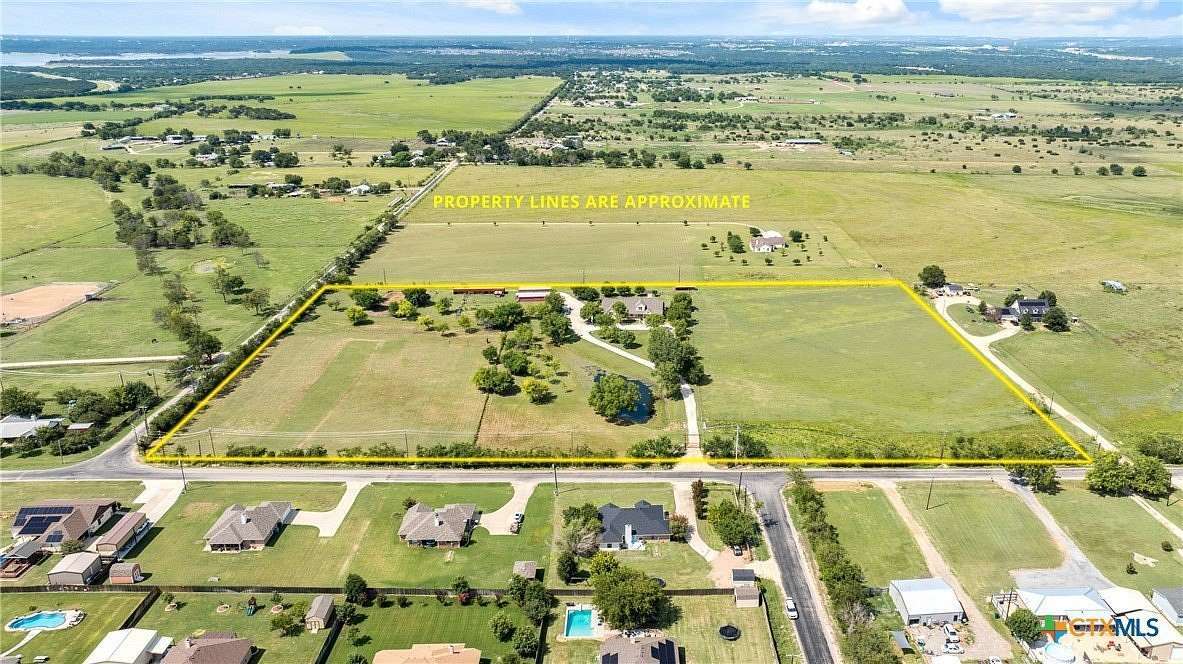 13.2 Acres of Land with Home for Sale in Salado, Texas